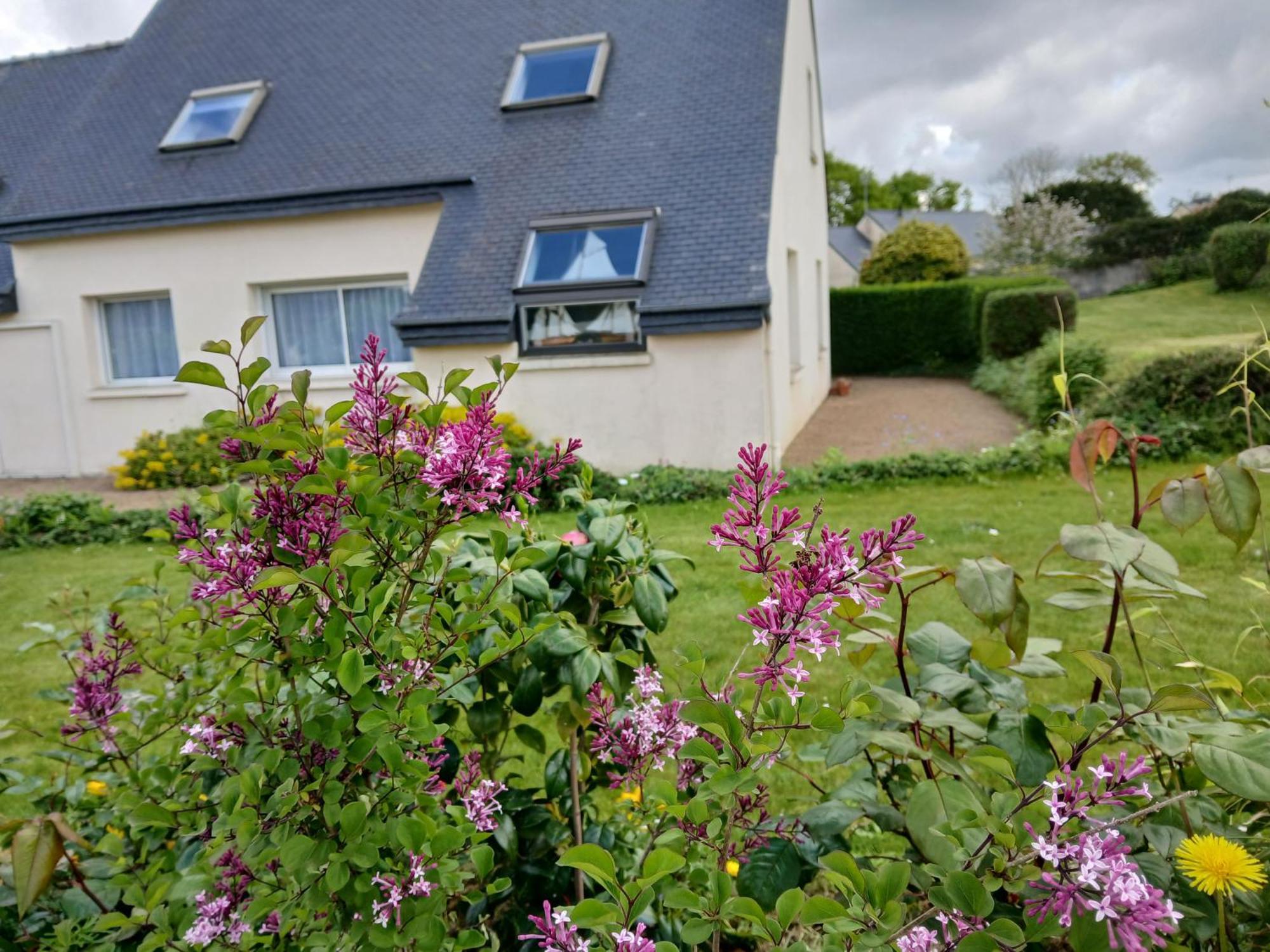 Maison Avec Jardin Clos La Roche Jaudy Luaran gambar